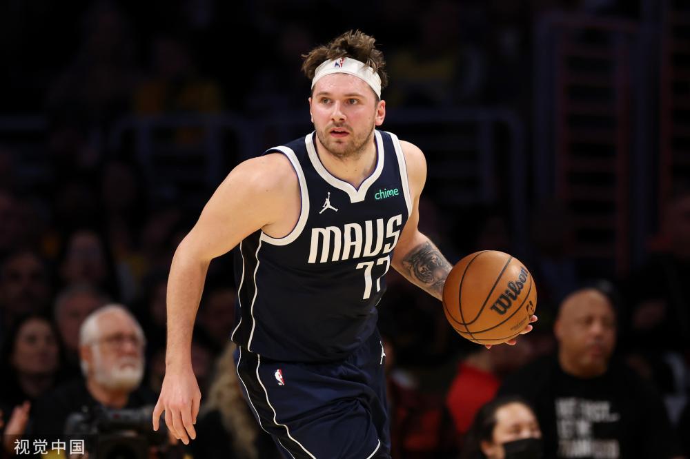 场轻松的羽 场轻松的羽