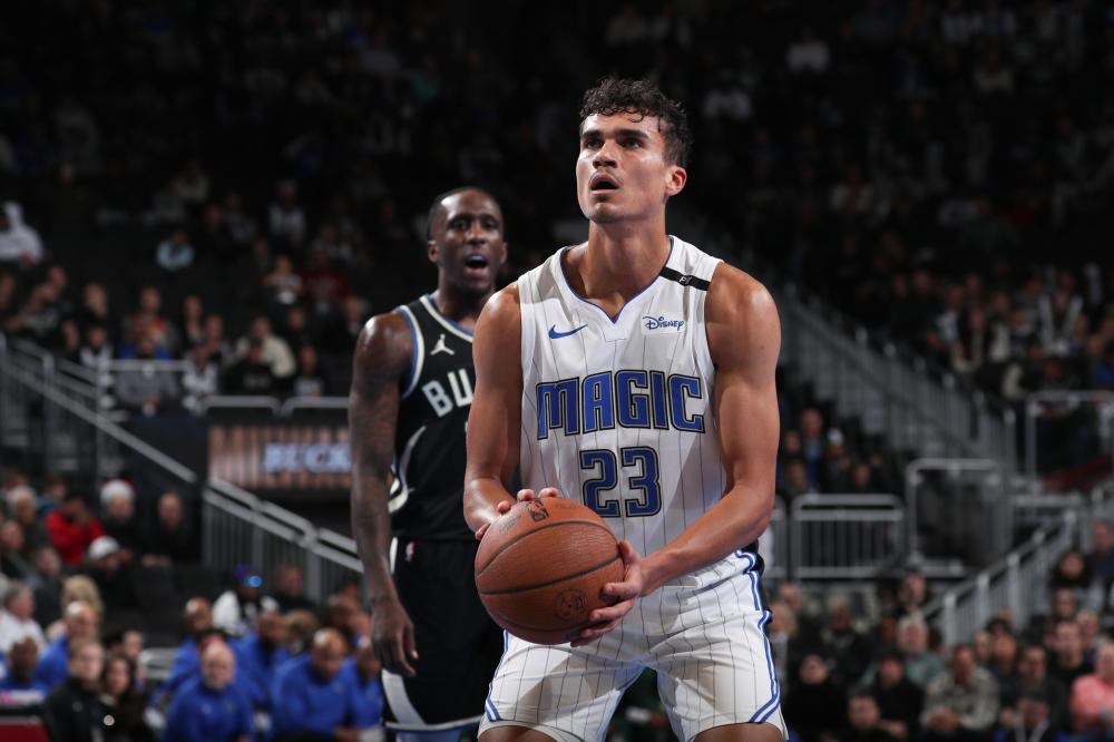 赛中担当主 赛中担当主